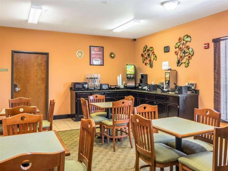 Americinn By Wyndham New Braunfels Esterno foto
