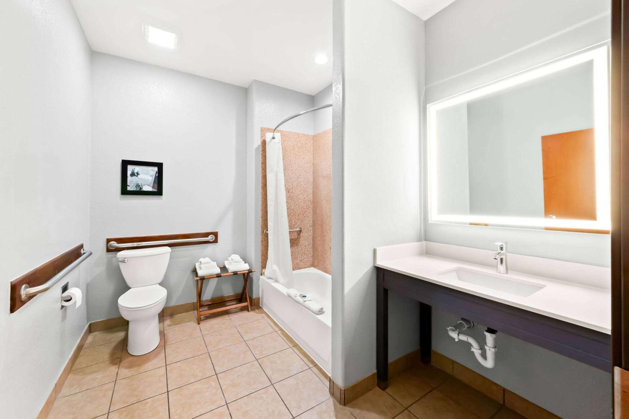 Americinn By Wyndham New Braunfels Esterno foto