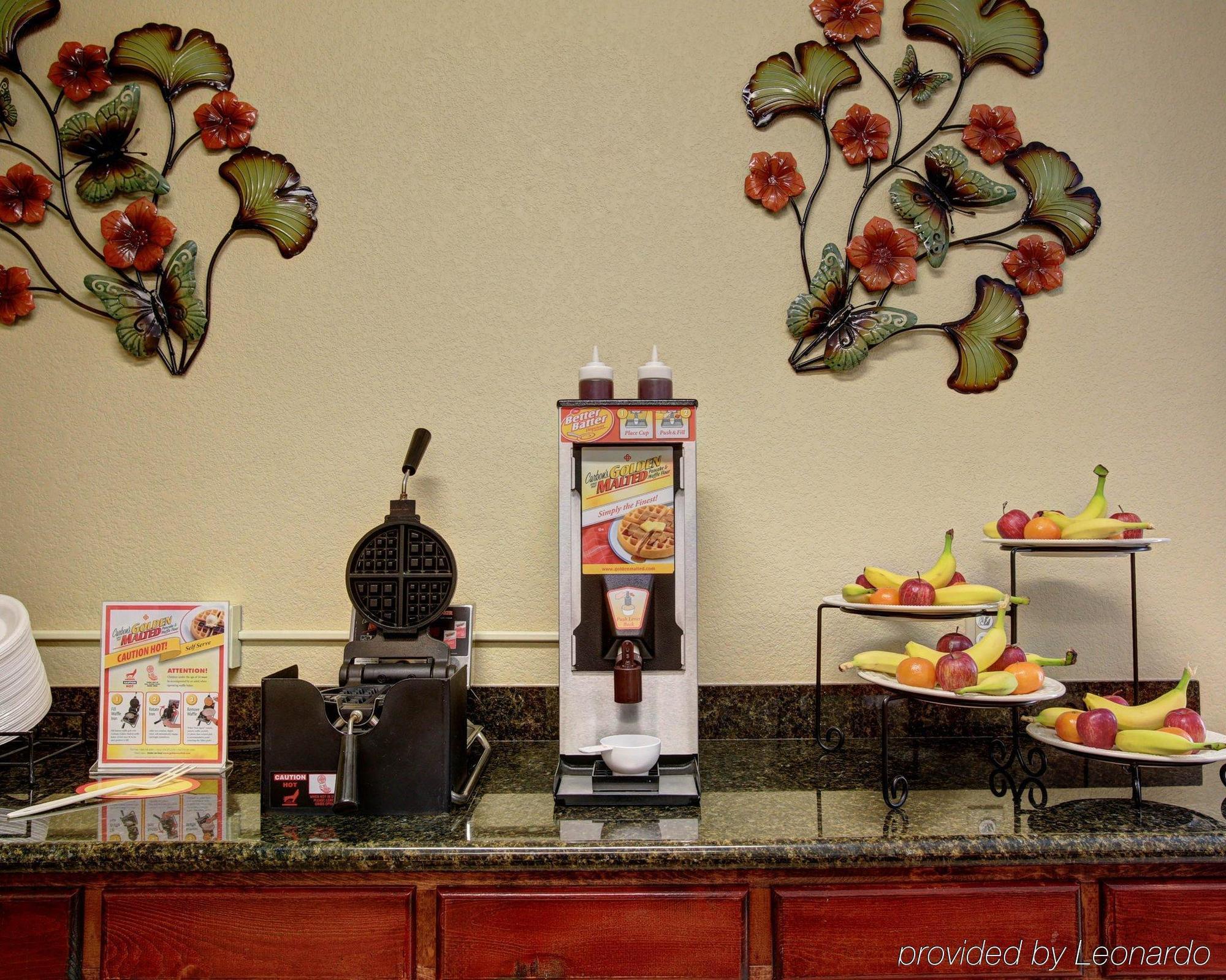 Americinn By Wyndham New Braunfels Esterno foto