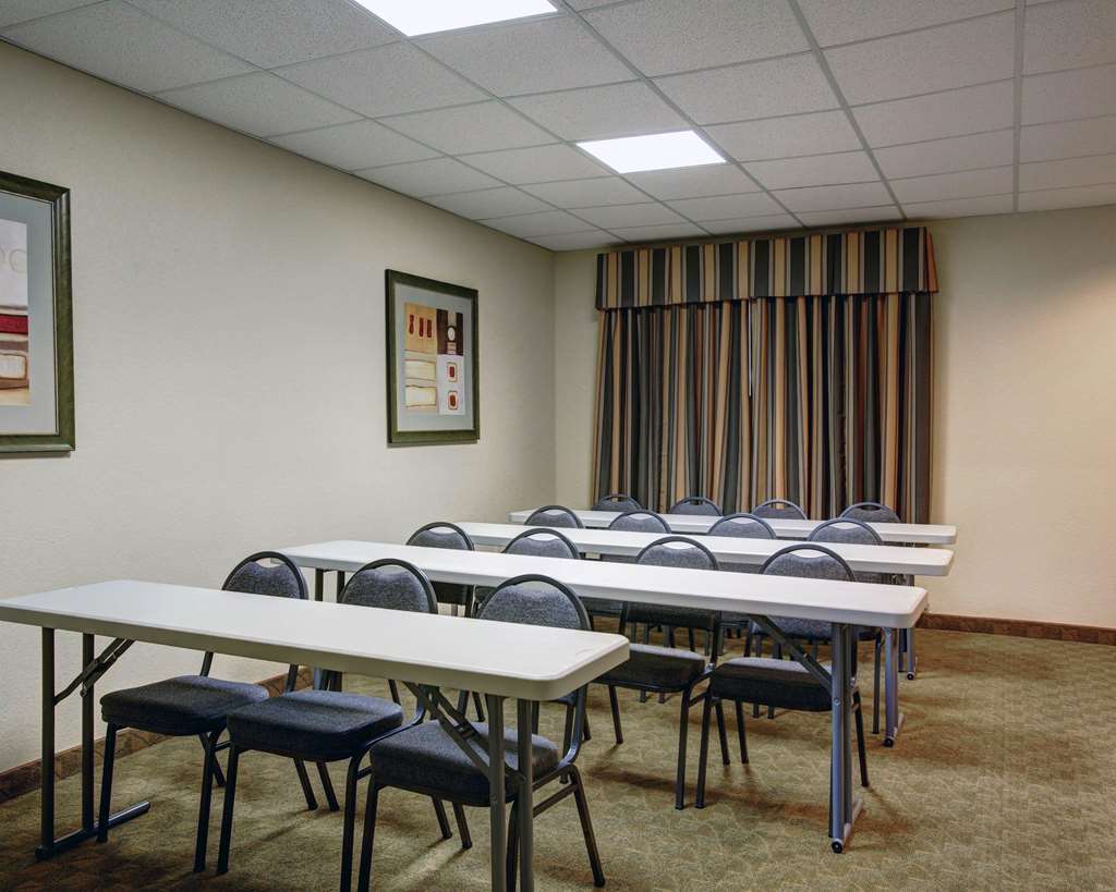 Americinn By Wyndham New Braunfels Servizi foto